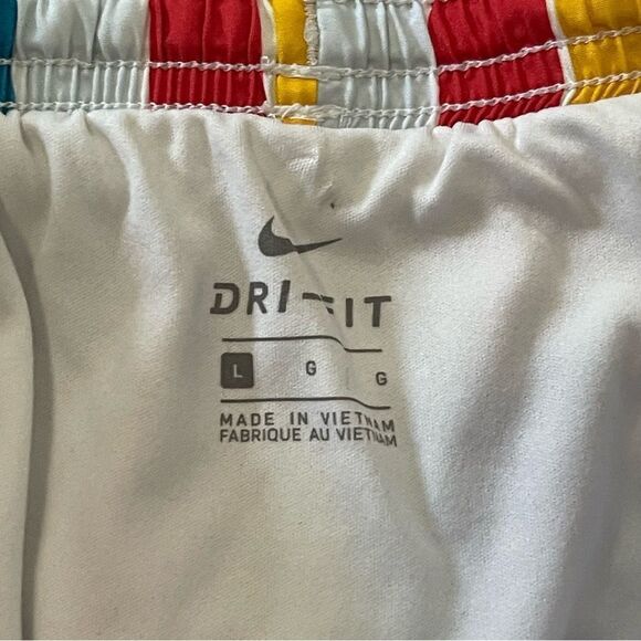 Nike Dri Fit Large Shorts Girls Stripes Multicolor Gym Running - Picture 9 of 9